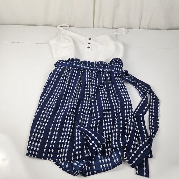 J for Justify White Spaghetti Strap & Navy Romper Shorts Set Women's Size L - Picture 5 of 9